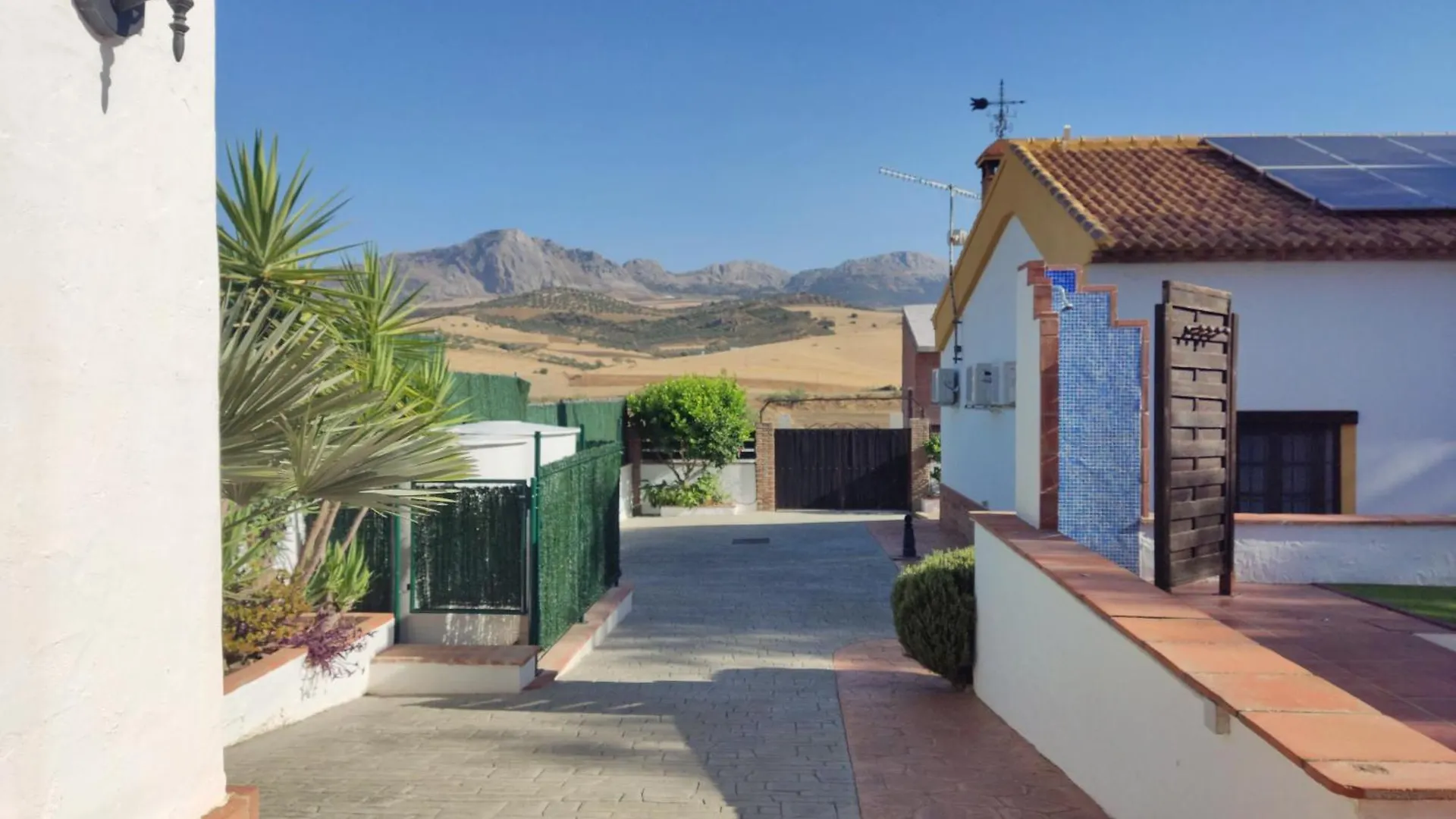 Only4You Country House Perfect Location To Visit Andalucia Casabermeja 0*,